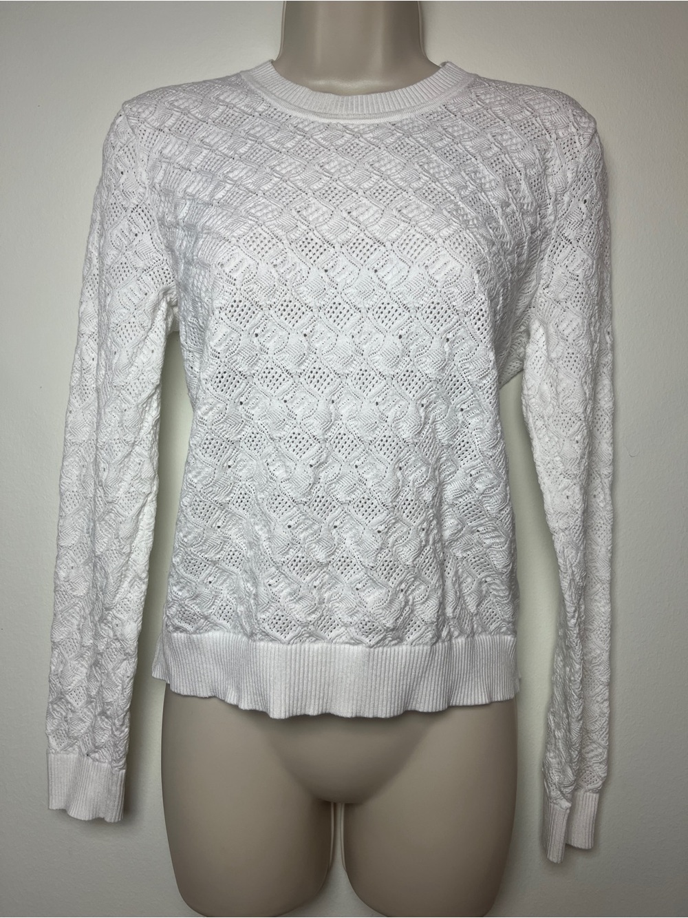 Club Monaco White Sweater Eyelet Knit Long Sleeve Stretch Medium Minimalist